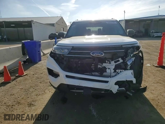 2022 Ford Explorer XLT with VIN 1FMSK8DH0NGB64957, listed as a Copart auction lot 54223705 with 18,467 mi miles and Salvage Title. Bid and sale history available at DreamBid. Image 15.