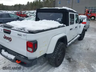 2022 Jeep Gladiator Mojave with VIN 1C6JJTEG4NL177527, listed as a IAAI auction lot 41625213 with 1 mi miles. Bid and sale history available at carsss.com. Image 12.