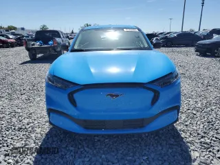 2024 Ford Mustang Mach-E Premium z VIN 3FMTK3R72RMA32365, wystawiony jako Copart lot #47898805 z przebiegiem 3 940 mil mil oraz Szkoda całkowita • Salvage title. Historia ofert i sprzedaży dostępna na DreamBid. Obrazek 5.