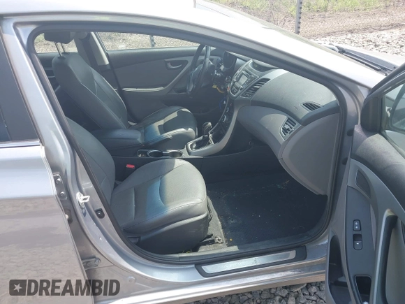 2015 Hyundai Elantra SE z VIN 5NPDH4AE8FH620540, wystawiony jako IAAI lot #42185857 z przebiegiem 79 568 mil mil oraz . Historia ofert i sprzedaży dostępna na DreamBid. Obrazek 5.