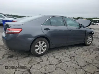 2011 Toyota Camry LE z VIN 4T1BF3EK3BU671513, wystawiony jako Copart lot #58501305 z przebiegiem Nie podano mil oraz Nie do naprawy • Non repairable. Historia ofert i sprzedaży dostępna na DreamBid. Obrazek 3.