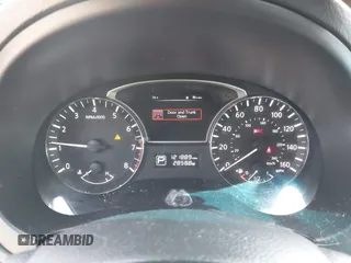 2015 Nissan Altima SL z VIN 1N4AL3APXFC440135, wystawiony jako IAAI lot #42129303 z przebiegiem 121 889 mil mil oraz . Historia ofert i sprzedaży dostępna na DreamBid. Obrazek 7.