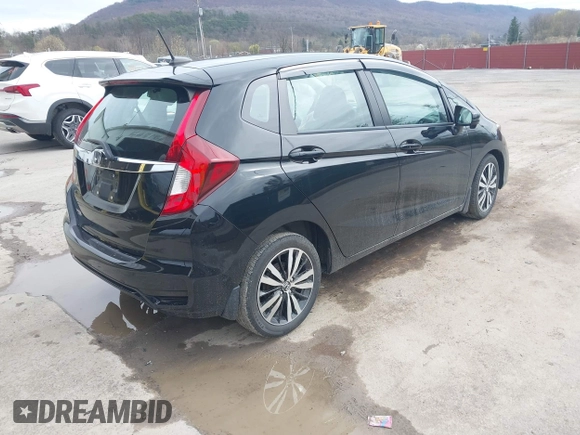 2019 Honda Fit EX with VIN 3HGGK5H82KM713712, listed as a IAAI auction lot 41972552 with 47,831 mi miles and . Bid and sale history available at DreamBid. Image 4.