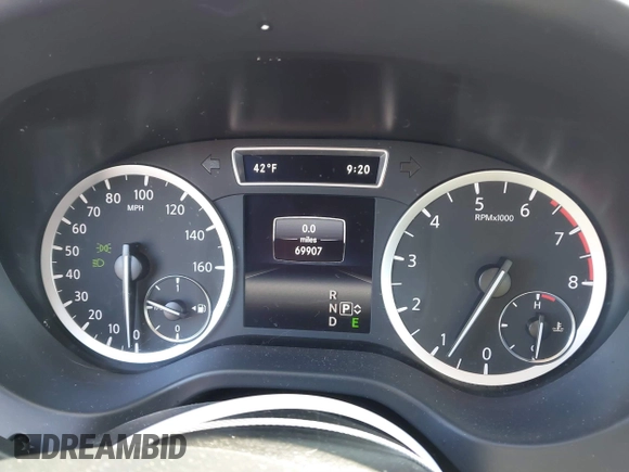 2018 Infiniti QX30 Luxury with VIN SJKCH5CRXJA058994, listed as a IAAI auction lot 41389481 with 69,907 mi miles and . Bid and sale history available at DreamBid. Image 7.