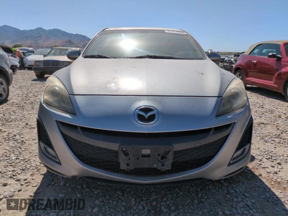 2011 Mazda 3 S Grand Touring z VIN JM1BL1W69B1470512, wystawiony jako Copart lot #61414355 z przebiegiem 191 277 mil mil oraz Czysty tytuł • Clean title. Historia ofert i sprzedaży dostępna na DreamBid. Obrazek 5.