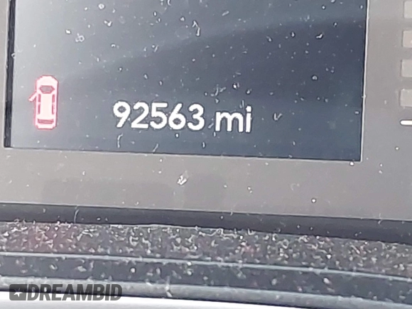 2019 Jeep Cherokee Latitude Plus with VIN 1C4PJLLB2KD331586, listed as a IAAI auction lot 41913175 with 92,563 mi miles. Bid and sale history available at carsss.com. Image 15.