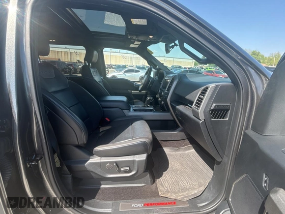 2019 Ford F-150 Raptor with VIN 1FTFW1RG7KFC06785, listed as a Copart auction lot 53731265 with 190,089 mi miles and Clean Title. Bid and sale history available at carsss.com. Image 5.
