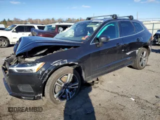 2019 Volvo XC60 Momentum with VIN YV4A22RK5K1339359, listed as a Copart auction lot 83995294 with 83,741 mi miles and Salvage title. Bid and sale history available at DreamBid. Image 1.