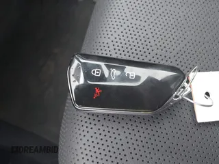 2023 Volkswagen ID.4 S z VIN 1V25MPE82PC026625, wystawiony jako IAAI lot #42256114 z przebiegiem 37 084 mil mil oraz . Historia ofert i sprzedaży dostępna na DreamBid. Obrazek 11.