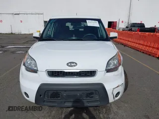 2011 Kia Soul + with VIN KNDJT2A23B7267442, listed as a IAAI auction lot 41671119 with 123,577 mi miles. Bid and sale history available at carsss.com. Image 12.