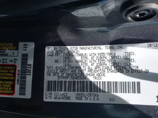 2013 Toyota Tundra z VIN 5TFRM5F15DX053654, wystawiony jako IAAI lot #42324593 z przebiegiem 128 206 mil mil oraz . Historia ofert i sprzedaży dostępna na DreamBid. Obrazek 9.