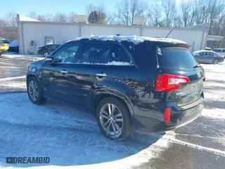 2014 Kia Sorento SX Limited with VIN 5XYKWDA75EG459116, listed as a IAAI auction lot 41551407 with 153,622 mi miles. Bid and sale history available at carsss.com. Image 3.