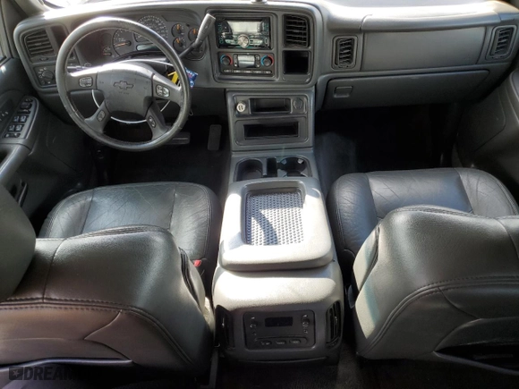 2004 Chevrolet Silverado 2500 Crew Cab LS with VIN 1GCGC23UX4F130368, listed as a Copart auction lot 44360215 with 309,128 mi miles and Salvage Title. Bid and sale history available at carsss.com. Image 8.
