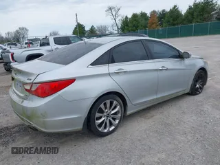 2013 Hyundai Sonata Limited with VIN 5NPEC4AB9DH564386, listed as a IAAI auction lot 42006572 with 212,911 mi miles and . Bid and sale history available at carsss.com. Image 4.