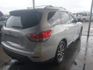 2013 Nissan Pathfinder SV with VIN 5N1AR2MM6DC614912, listed as a IAAI auction lot 41960647 with 148,176 mi miles and . Bid and sale history available at DreamBid. Image 4.