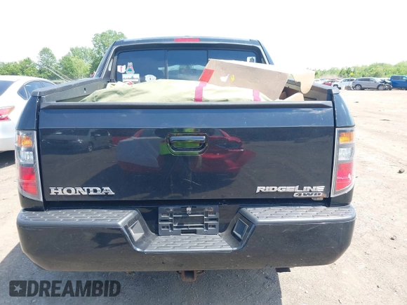 2008 Honda Ridgeline RTL z VIN 2HJYK16508H535399, wystawiony jako IAAI lot #42298407 z przebiegiem 188 820 mil mil oraz . Historia ofert i sprzedaży dostępna na DreamBid. Obrazek 16.