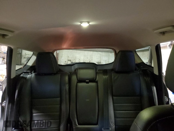 2016 Ford Escape SE z VIN 1FMCU9G98GUB07175, wystawiony jako Copart lot #44966825 z przebiegiem 118 727 mil mil oraz Szkoda całkowita • Salvage title. Historia ofert i sprzedaży dostępna na DreamBid. Obrazek 10.
