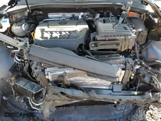 2023 Volkswagen Tiguan SE R-Line Black with VIN 3VV8B7AXXPM080546, listed as a Copart auction lot 79580904 with 10,844 mi miles and Salvage Title. Bid and sale history available at carsss.com. Image 12.