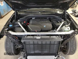 2025 BMW X4 xDrive30i z VIN 5UX33DT09S9Z17216, wystawiony jako Copart lot #55650105 z przebiegiem 1 214 mil mil oraz Szkoda całkowita • Salvage title. Historia ofert i sprzedaży dostępna na DreamBid. Obrazek 12.