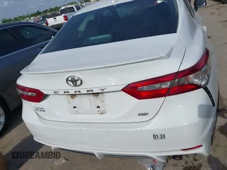 2018 Toyota Camry LE z VIN 4T1B11HK5JU623766, wystawiony jako IAAI lot #41997511 z przebiegiem 146 569 mil mil oraz . Historia ofert i sprzedaży dostępna na DreamBid. Obrazek 16.