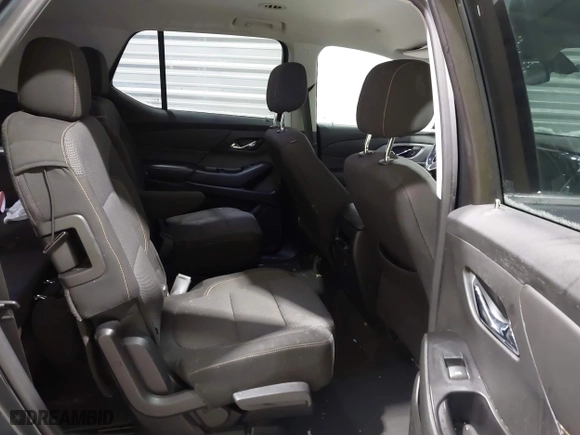 2019 Chevrolet Traverse LT Cloth with VIN 1GNEVGKW7KJ111442, listed as a IAAI auction lot 41356321 with 153,940 mi miles. Bid and sale history available at carsss.com. Image 8.