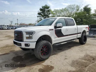 2016 Ford F-150 XLT with VIN 1FTFW1EG3GFC18218, listed as a Copart auction lot 50940584 with 194,047 mi miles and Salvage Title. Bid and sale history available at carsss.com. Image 1.