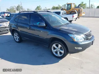2004 Lexus RX 330 with VIN JTJGA31U240020994, listed as a IAAI auction lot 40697921 with 213,799 mi miles. Bid and sale history available at carsss.com. Image 1.