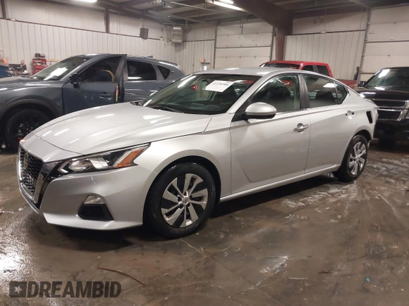 2019 Nissan Altima 2.5 S with VIN 1N4BL4BV9KC149515, listed as a IAAI auction lot 41236906 with 85,052 mi miles. Bid and sale history available at carsss.com. Image 19.