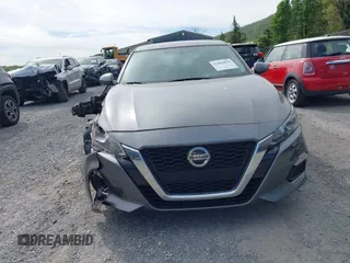 2020 Nissan Altima S z VIN 1N4BL4BVXLC262309, wystawiony jako IAAI lot #42094014 z przebiegiem 92 774 mil mil oraz . Historia ofert i sprzedaży dostępna na DreamBid. Obrazek 13.