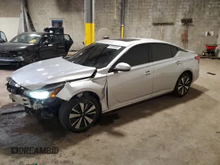 2020 Nissan Altima SV with VIN 1N4BL4DV5LC118552, listed as a Copart auction lot 62036045 with 93,066 mi miles and Salvage title. Bid and sale history available at DreamBid. Image 1.