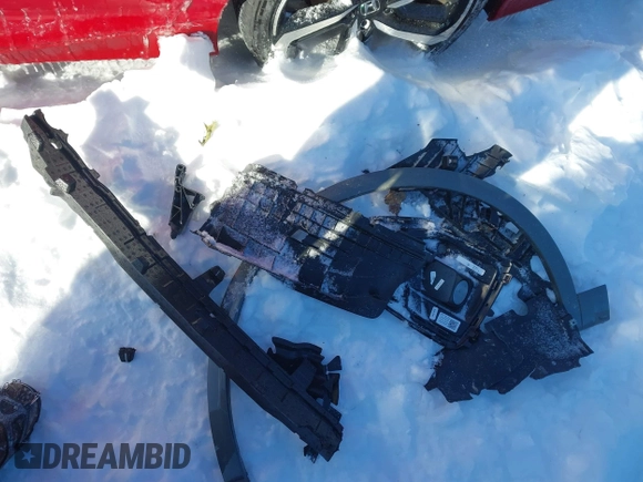 2024 Audi Q5 S line Premium Plus z VIN WA1E2AFY5R2138471, wystawiony jako IAAI lot #41570372 z przebiegiem Nie podano mil oraz . Historia ofert i sprzedaży dostępna na DreamBid. Obrazek 12.