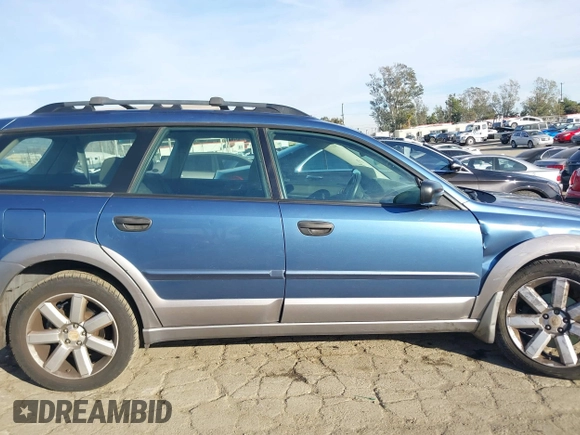 2008 Subaru Outback i with VIN 4S4BP61CX87334051, listed as a IAAI auction lot 41342060 with 123,755 mi miles and . Bid and sale history available at DreamBid. Image 13.