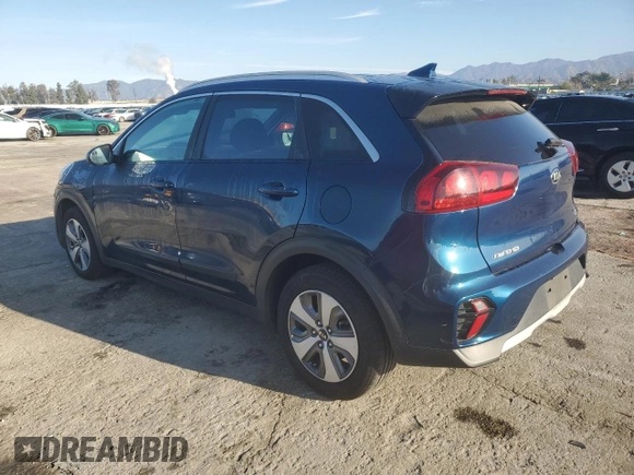 2020 Kia Niro LX with VIN KNDCB3LC4L5397881, listed as a Copart auction lot 44182495 with 156,886 mi miles and Salvage Title. Bid and sale history available at carsss.com. Image 2.