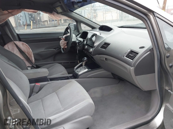 2006 Honda Civic LX with VIN 2HGFA16586H507296, listed as a IAAI auction lot 42101001 with 144,781 mi miles and . Bid and sale history available at DreamBid. Image 5.