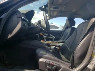 2015 BMW 3 Series 328i xDrive с VIN WBA3B5G53FNS17007, выставлен на аукционе Copart как лот 61973085 с пробегом 118 195 миль миль и Списание • Salvage title. История ставок и продаж доступна на DreamBid. Изображение 7.
