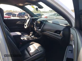 2022 Chevrolet Traverse LT Leather with VIN 1GNERHKW9NJ185928, listed as a IAAI auction lot 41287567 with 97,223 mi miles. Bid and sale history available at carsss.com. Image 5.
