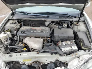 2004 Toyota Camry LE with VIN 4T1BE30K64U323377, listed as a Copart auction lot 58249465 with 274,902 mi miles and Salvage title. Bid and sale history available at DreamBid. Image 11.