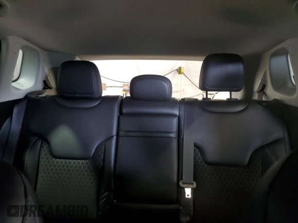 2018 Jeep Compass Latitude с VIN 3C4NJDBB1JT239392, выставлен на аукционе Copart как лот 63957405 с пробегом 113 021 миль миль и Списание • Salvage title. История ставок и продаж доступна на DreamBid. Изображение 10.