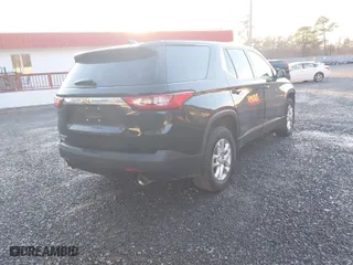 2020 Chevrolet Traverse LS with VIN 1GNERFKW7LJ310488, listed as a IAAI auction lot 41464662 with 70,494 mi miles. Bid and sale history available at carsss.com. Image 4.