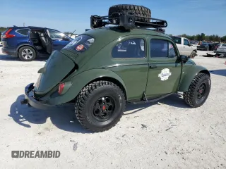 1962 Volkswagen Beetle with VIN 4678770, listed as a Copart auction lot 43147385 with 1,657 mi miles and Non Repairable. Bid and sale history available at DreamBid. Image 3.