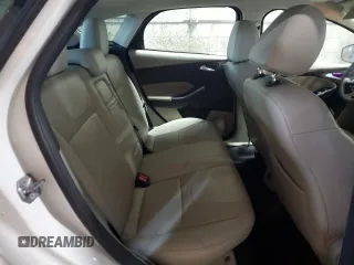 2014 Ford Focus Electric с VIN 1FADP3R4XEL353376, выставлен на аукционе Copart как лот 61689295 с пробегом 43 220 миль миль и Чистый • Clean title. История ставок и продаж доступна на DreamBid. Изображение 10.