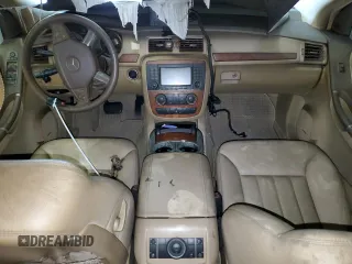 2006 Mercedes-Benz R 3.5L with VIN 4JGCB65E76A026916, listed as a Copart auction lot 82315834 with Not Provided miles and Salvage Title. Bid and sale history available at DreamBid. Image 8.