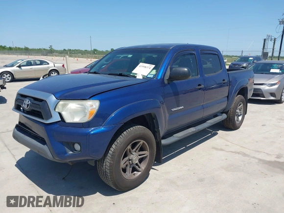 2014 Toyota Tacoma PreRunner with VIN 3TMJU4GN8EM157541, listed as a IAAI auction lot 41998374 with 113,830 mi miles. Bid and sale history available at carsss.com. Image 17.