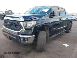 2018 Toyota Tundra 2WD SR5 with VIN 5TFEM5F12JX131561, listed as a IAAI auction lot 40731077 with 44,050 mi miles. Bid and sale history available at carsss.com. Image 2.