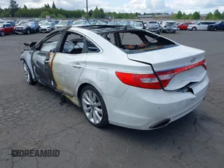 2014 Hyundai Azera Limited with VIN KMHFH4JG7EA354729, listed as a IAAI auction lot 42083456 with Not provided miles and . Bid and sale history available at DreamBid. Image 3.