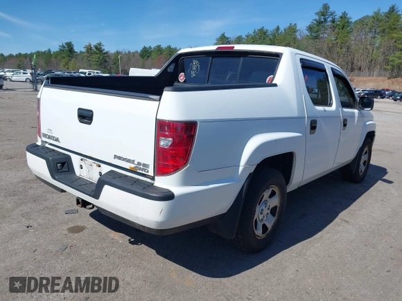 2009 Honda Ridgeline RT with VIN 5FPYK16269B109807, listed as a IAAI auction lot 42056354 with Not Provided miles. Bid and sale history available at carsss.com. Image 4.