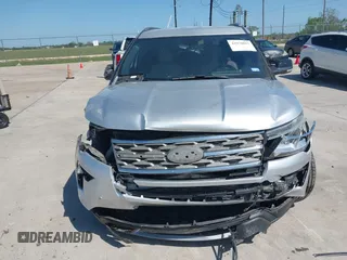 2018 Ford Explorer XLT z VIN 1FM5K7D87JGB43038, wystawiony jako IAAI lot #41978891 z przebiegiem 104 666 mil mil oraz . Historia ofert i sprzedaży dostępna na DreamBid. Obrazek 12.
