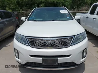 2014 Kia Sorento SX Limited with VIN 5XYKW4A74EG485464, listed as a IAAI auction lot 42546550 with 138,646 mi miles and . Bid and sale history available at DreamBid. Image 6.