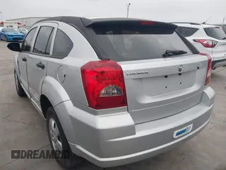 2008 Dodge Caliber SE with VIN 1B3HB28B88D646004, listed as a IAAI auction lot 41947879 with 220,825 mi miles. Bid and sale history available at carsss.com. Image 3.