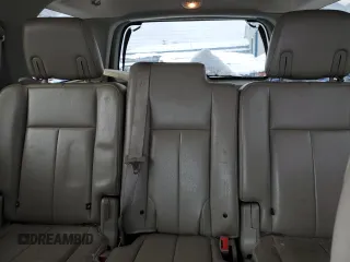 2011 Ford Expedition XL z VIN 1FMJU1G58BEF55442, wystawiony jako Copart lot #45196775 z przebiegiem 165 203 mil mil oraz Czysty tytuł • Clean title. Historia ofert i sprzedaży dostępna na DreamBid. Obrazek 10.